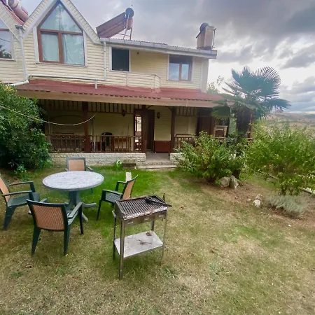Havalimanina Yakin Orman Icinde Ferah Villa1 Arnavutköy