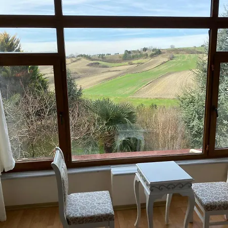 Havalimanina Yakin Orman Icinde Ferah Villa1 Homestay szállás *